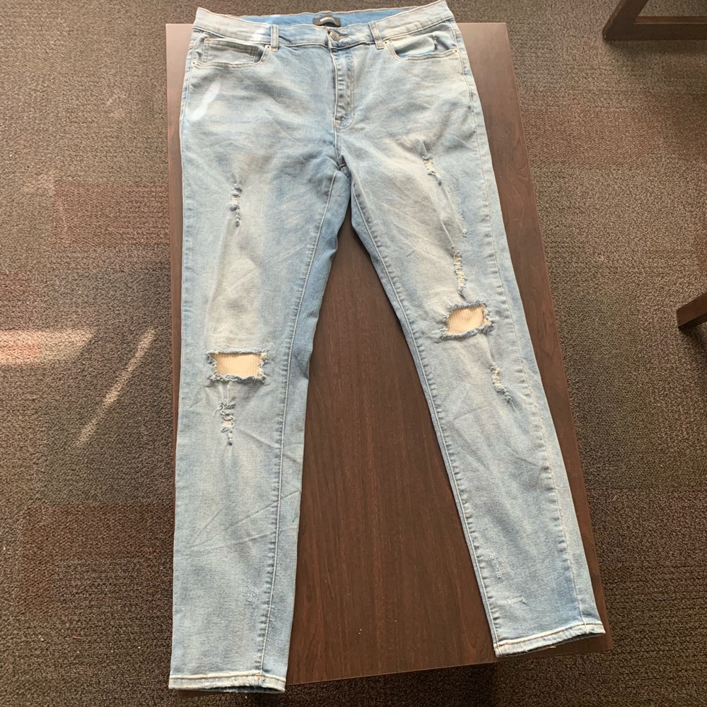 Jeans